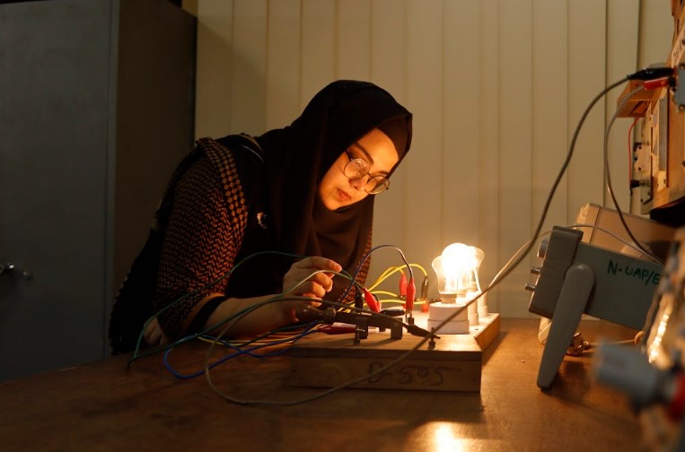 Electrical Circuits I Laboratory