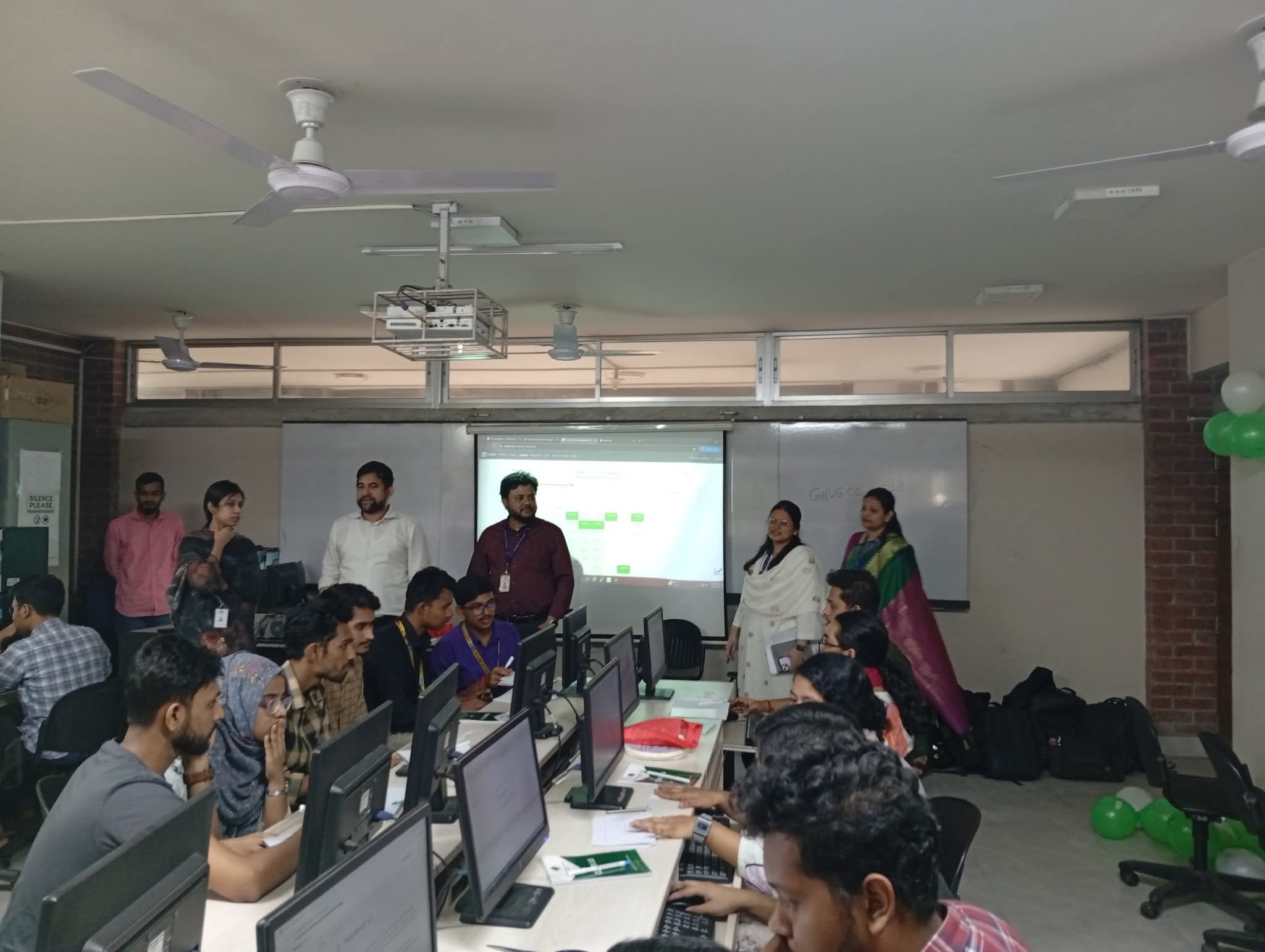 Microprocessor and Microcontroller Laboratory